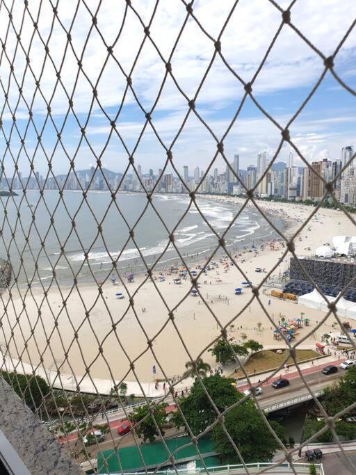 Piscina A Beira-Mar, Tranquilidade E Qualidade No Melhor De Bc Balneário Camboriú エクステリア 写真